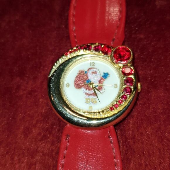 Santa Claus Christmas Rubies Red‎ Crystals Leather Band Gold Tone Sparkle Watch - Picture 5 of 10